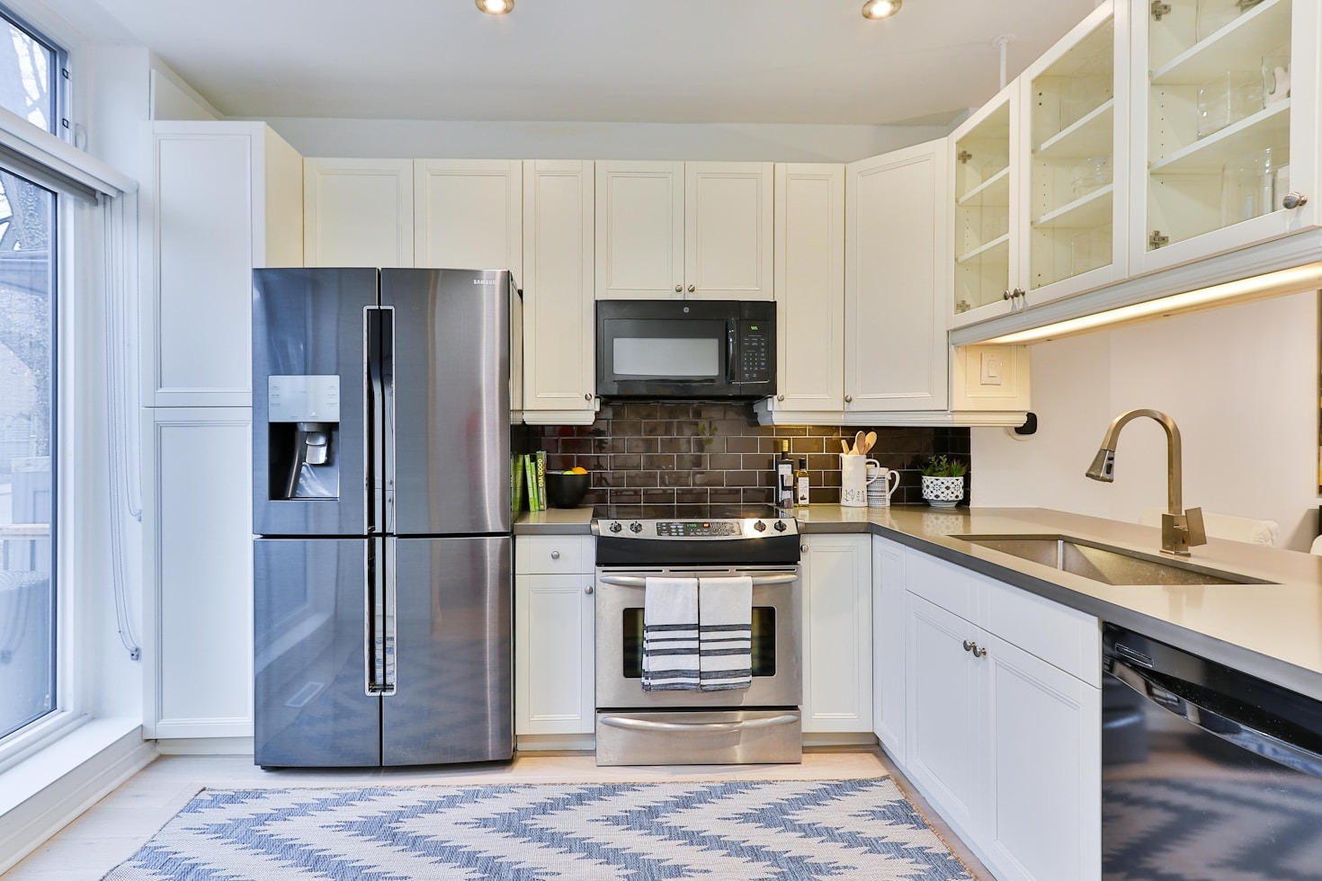 5 Essential Features to Look for in Refrigerators